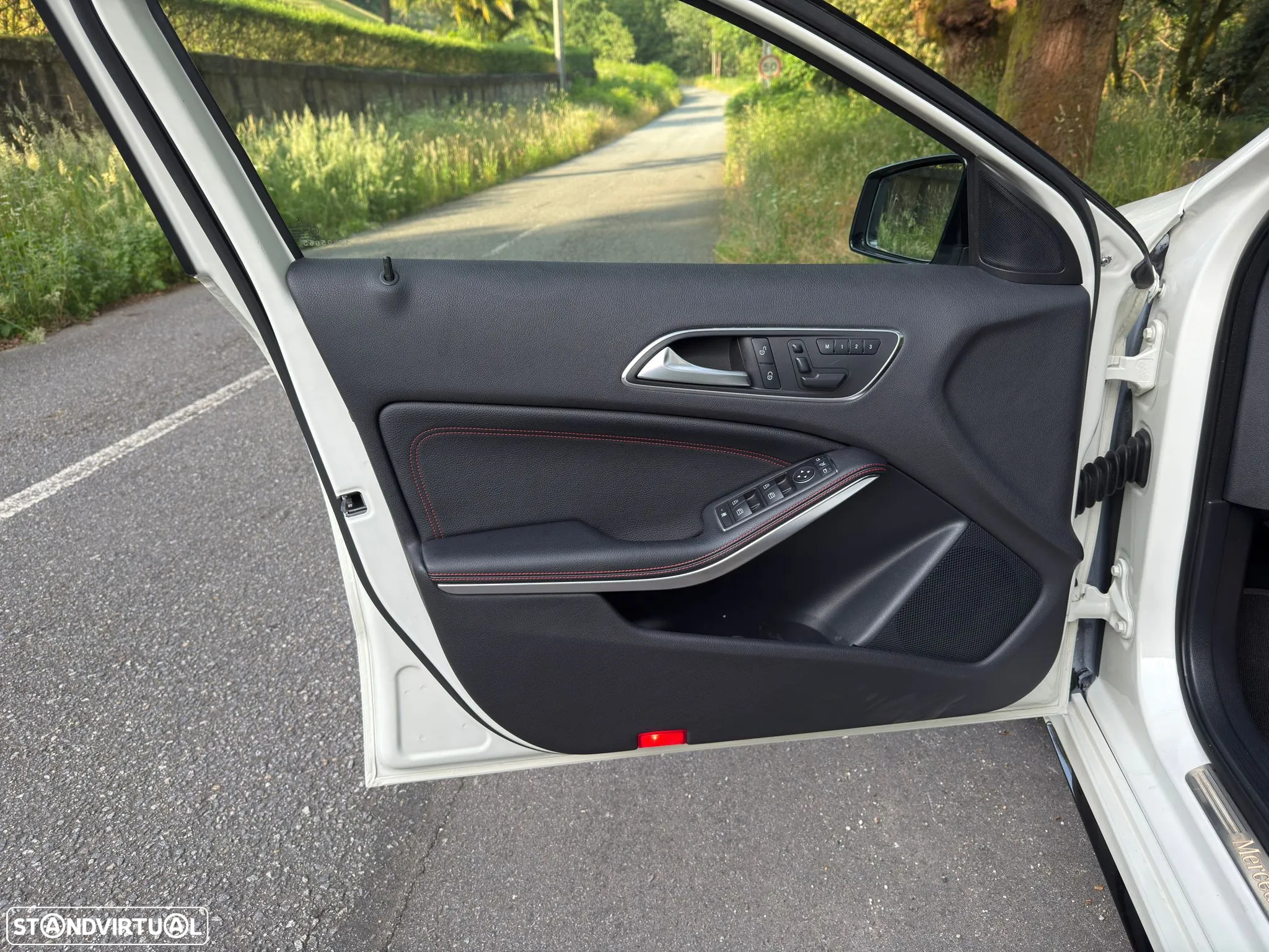 Mercedes-Benz A 200 CDi BE AMG Line Aut. - 30