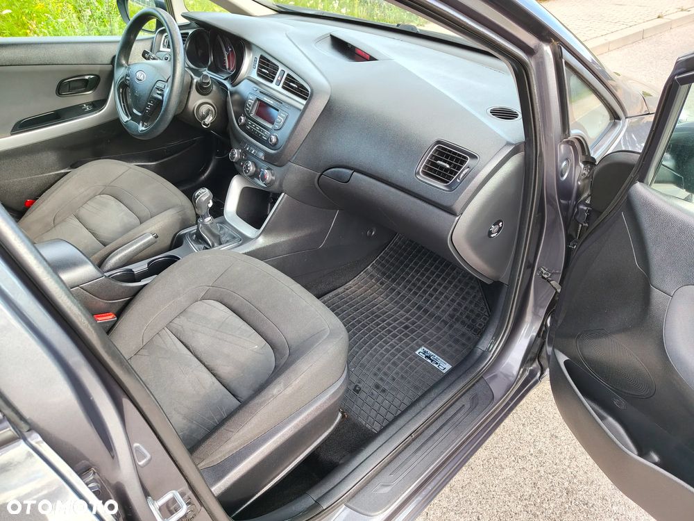 Kia Ceed 1.6 CRDi M - 31
