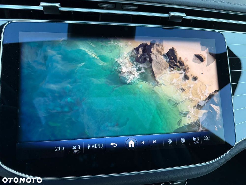 Mercedes-Benz Klasa E 220 d 4-Matic Exclusive - 35