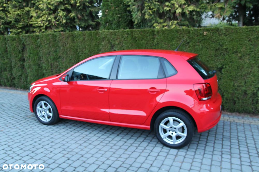 Volkswagen Polo 2010 photo 5