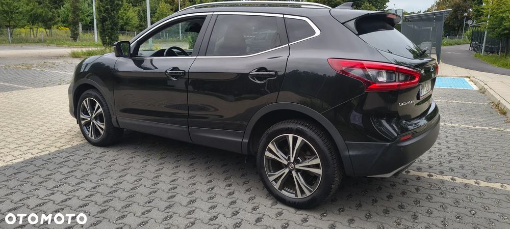 Nissan Qashqai 1.2 DIG-T N-Connecta Xtronic - 5