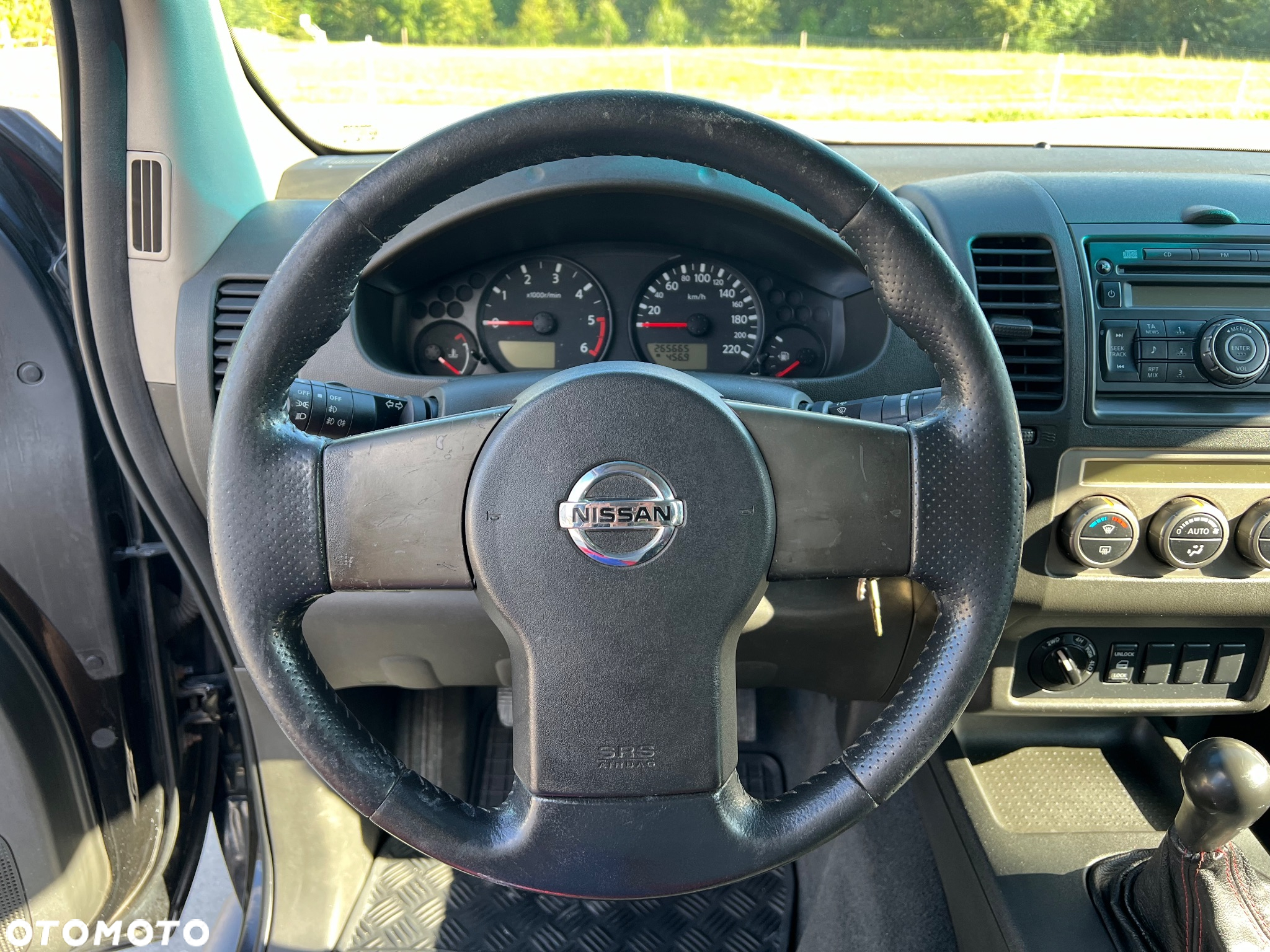 Nissan Navara 2.5 D R-Black - 11