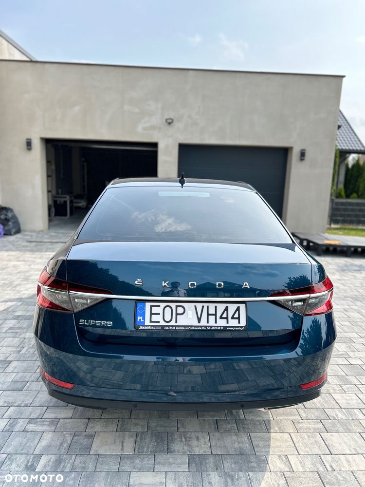 Skoda Superb 2.0 TDI Ambition DSG7 - 4