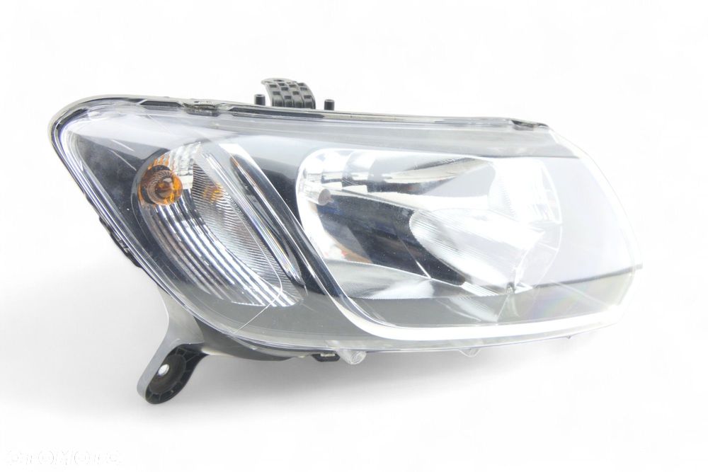 Lampa Prawy Przód DACIA SANDERO II 2016r. 260102523R Anglik - 3