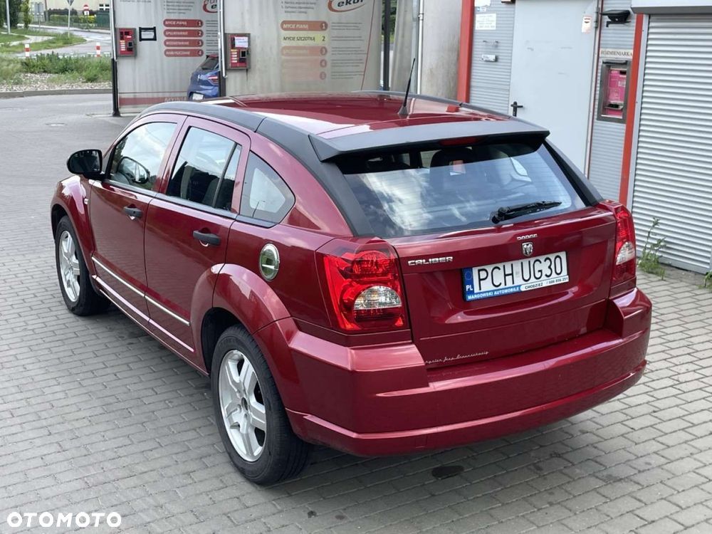 Dodge Caliber - 9