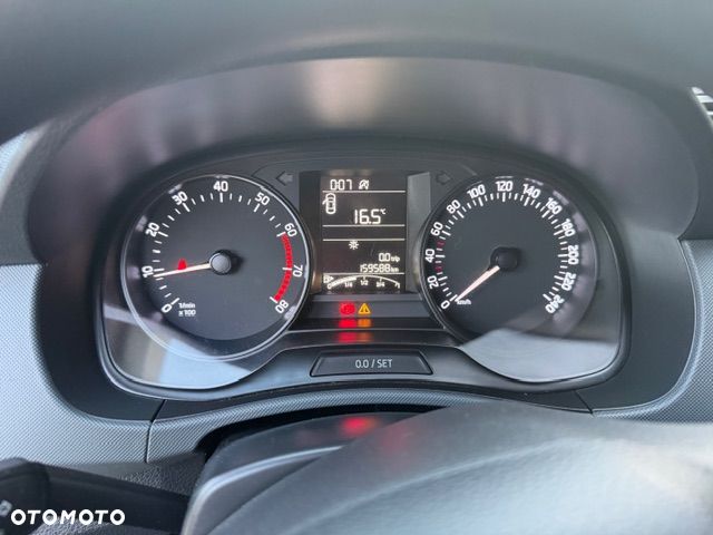 Skoda Fabia 1.0 MPI Active - 9