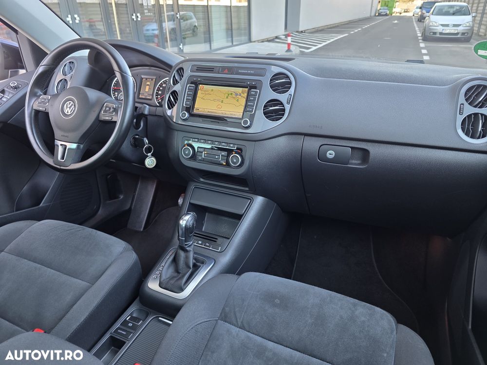 Volkswagen Tiguan 2.0 TDI DPF 4Motion BlueMotion Technology DSG Exclusive - 7