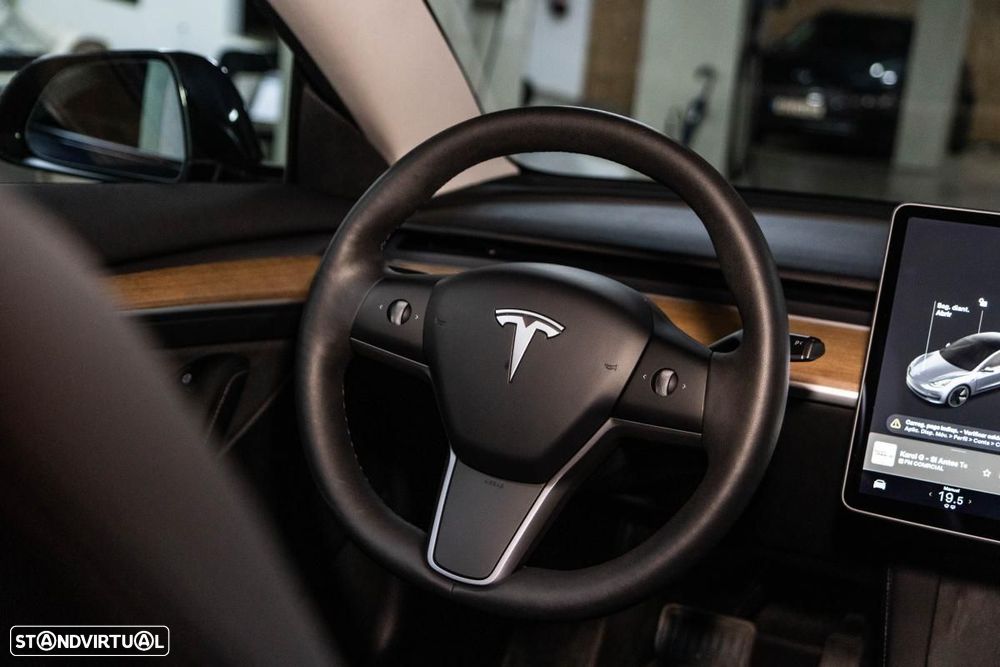 Tesla Model 3 Long Range AWD Dual Motor - 25