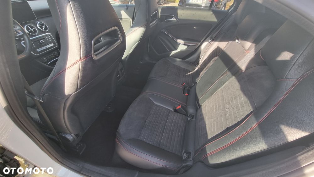 Mercedes-Benz Klasa A 180 7G-DCT AMG Line - 21