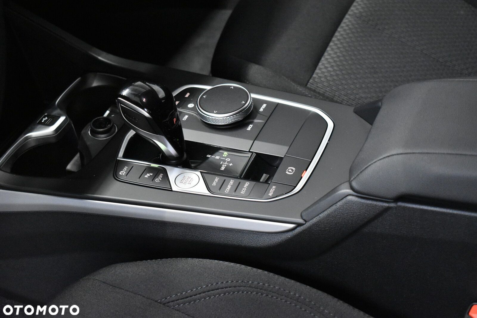 BMW Seria 1 118i Advantage - 16