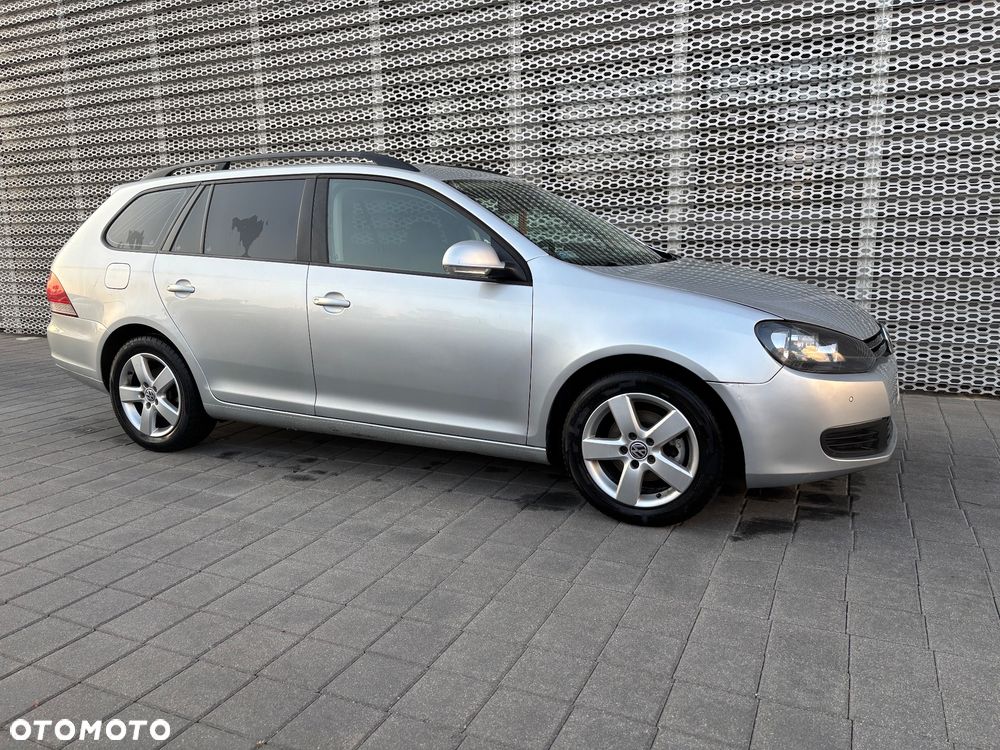 Volkswagen Golf - 5