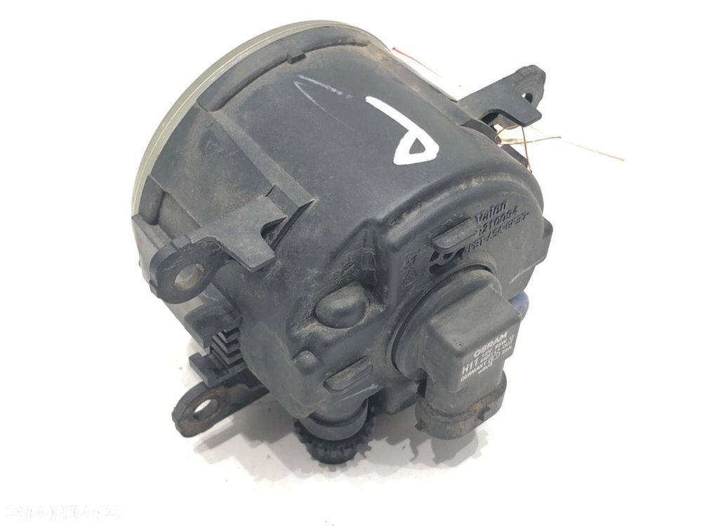 HALOGEN PRAWY PRZÓD  RENAULT MEGANE III liftback (BZ0/1_, B3_) 2008 - 2022 1.6 16V (BZ1B, BZ1H) 81 - 2