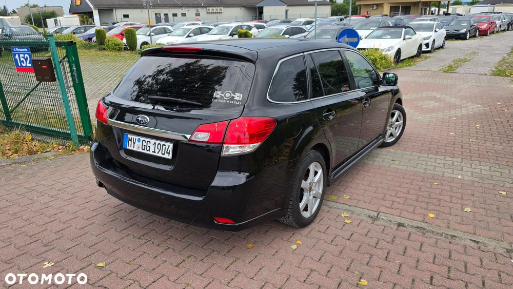 Subaru Legacy - 18