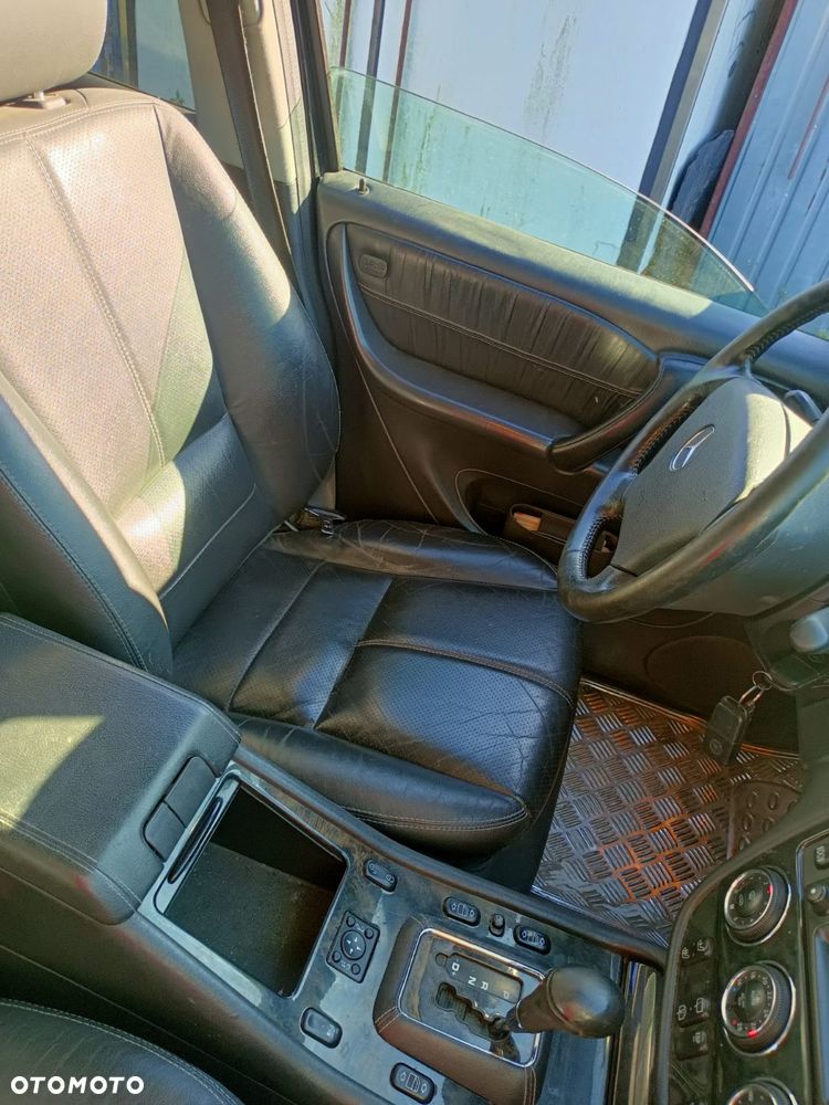 Mercedes-Benz ML - 5