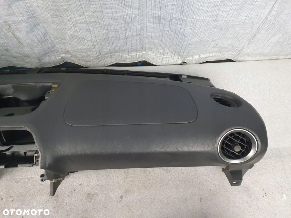 SUBARU IMPREZA GD 03-07 DESKA KONSOLA PODUSZKA - 2