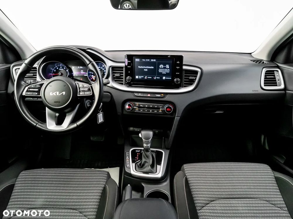 Kia Ceed 1.5 T-GDI M DCT - 19