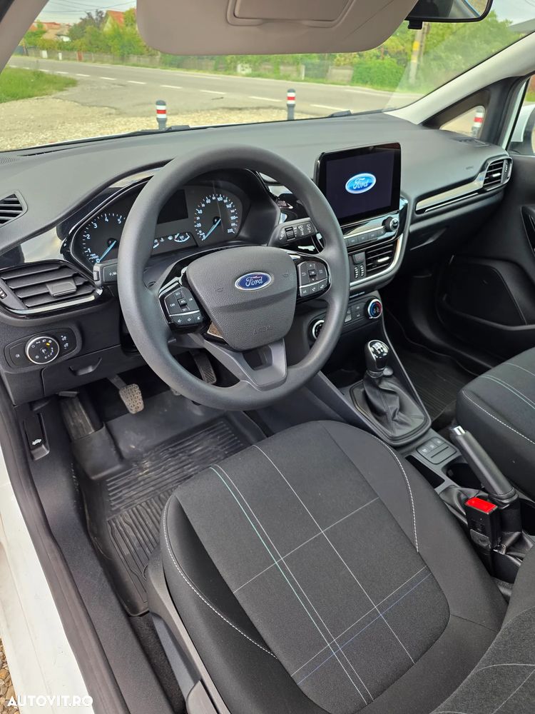 Ford Fiesta - 7