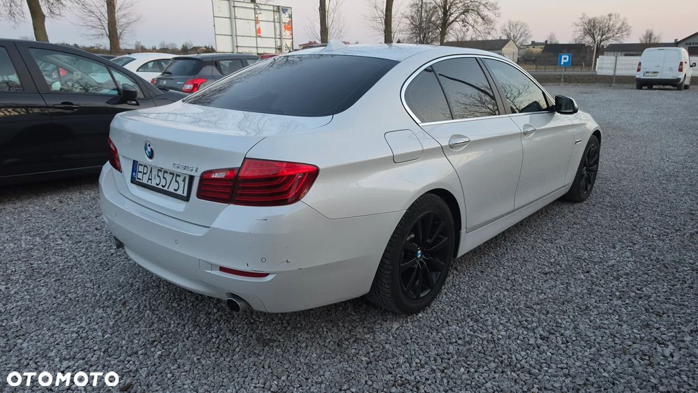 BMW Seria 5 535i Sport-Aut Luxury Line - 6