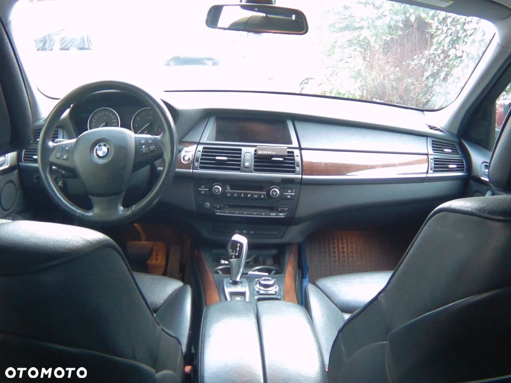 BMW X5 xDrive30i - 14