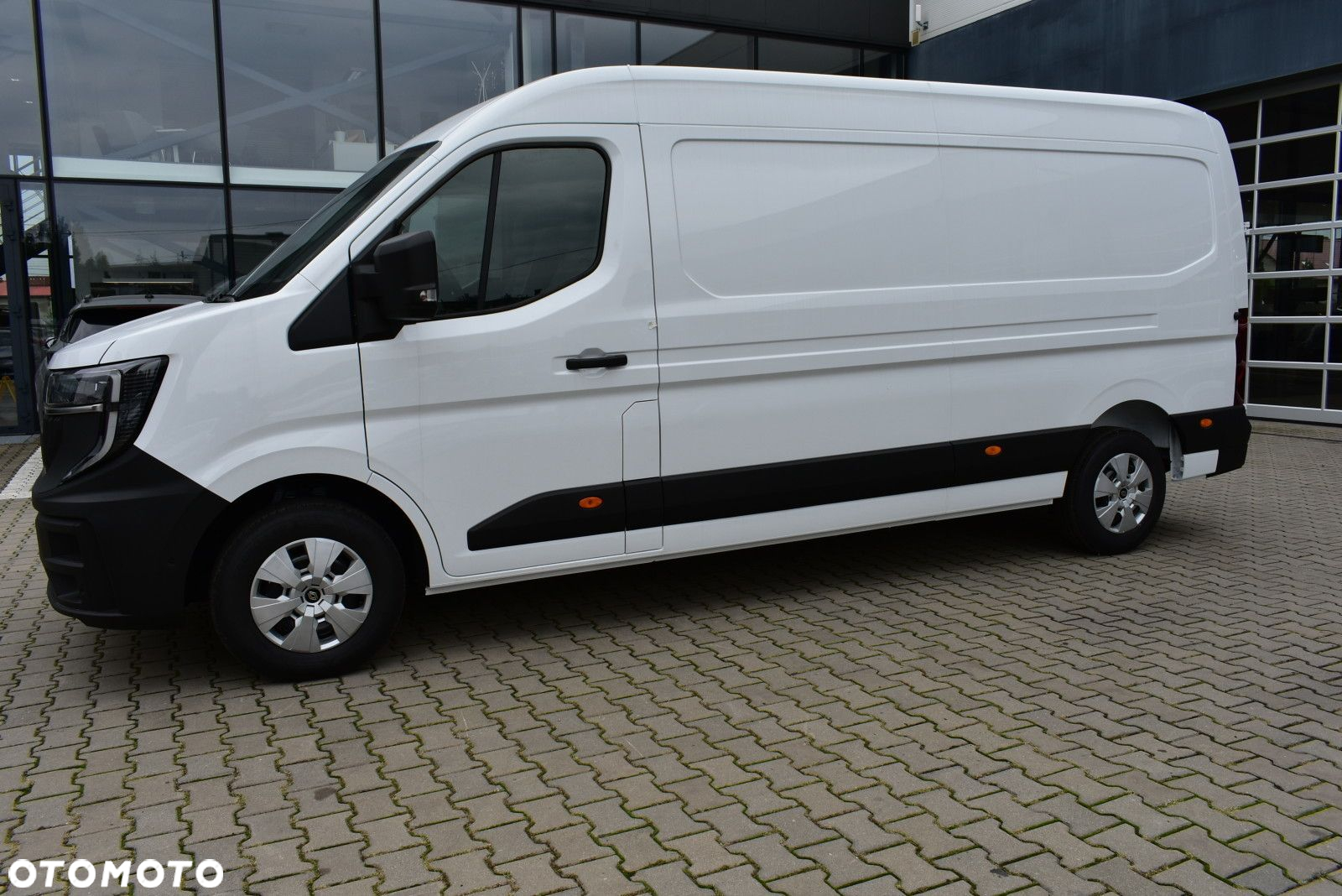 Renault Master Furgon FWD EXTRA 3,5T L3H2 2.0 dCi 130 - 5