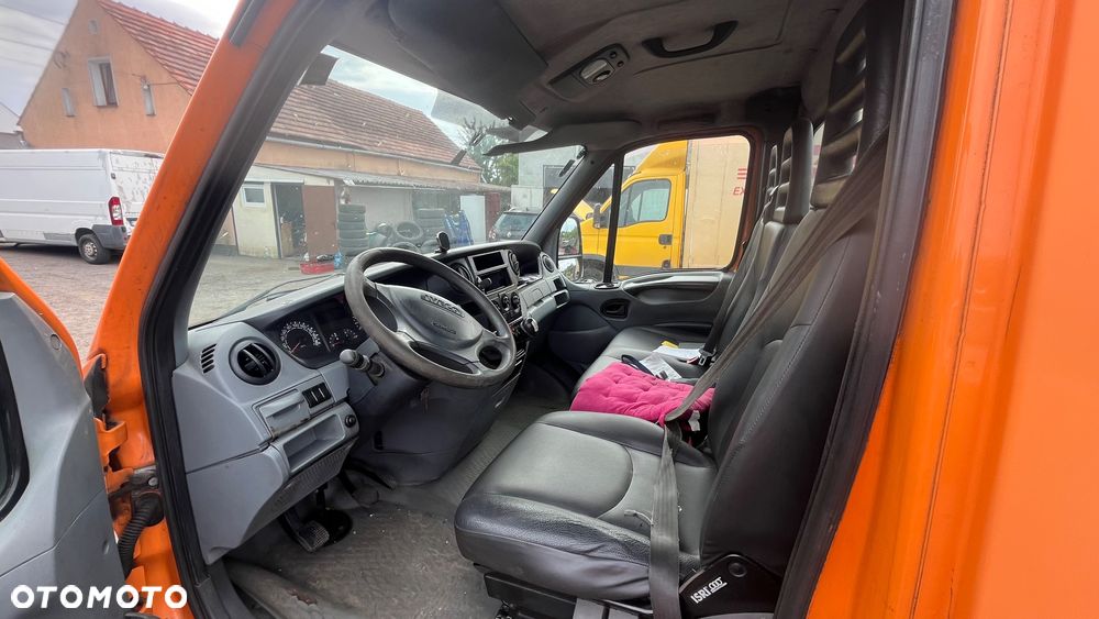 Iveco 35S12 - 13