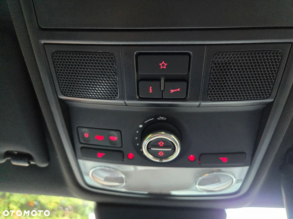 Volkswagen Tiguan 2.0 TDI 4Mot R-Style DSG - 22