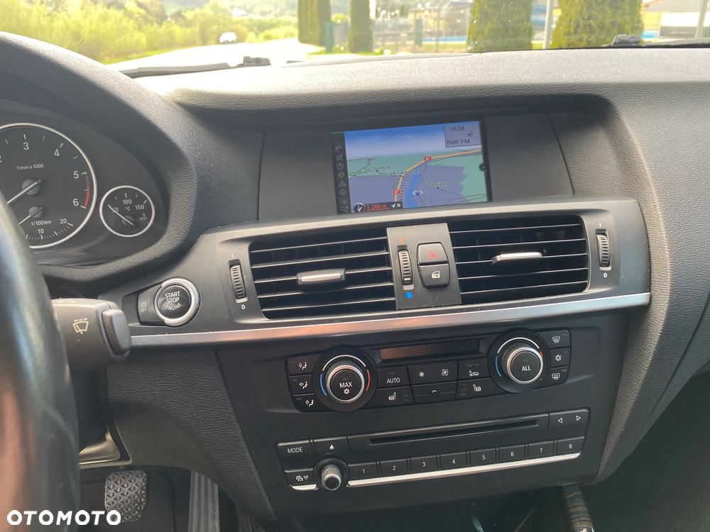 BMW X3 xDrive20d - 9