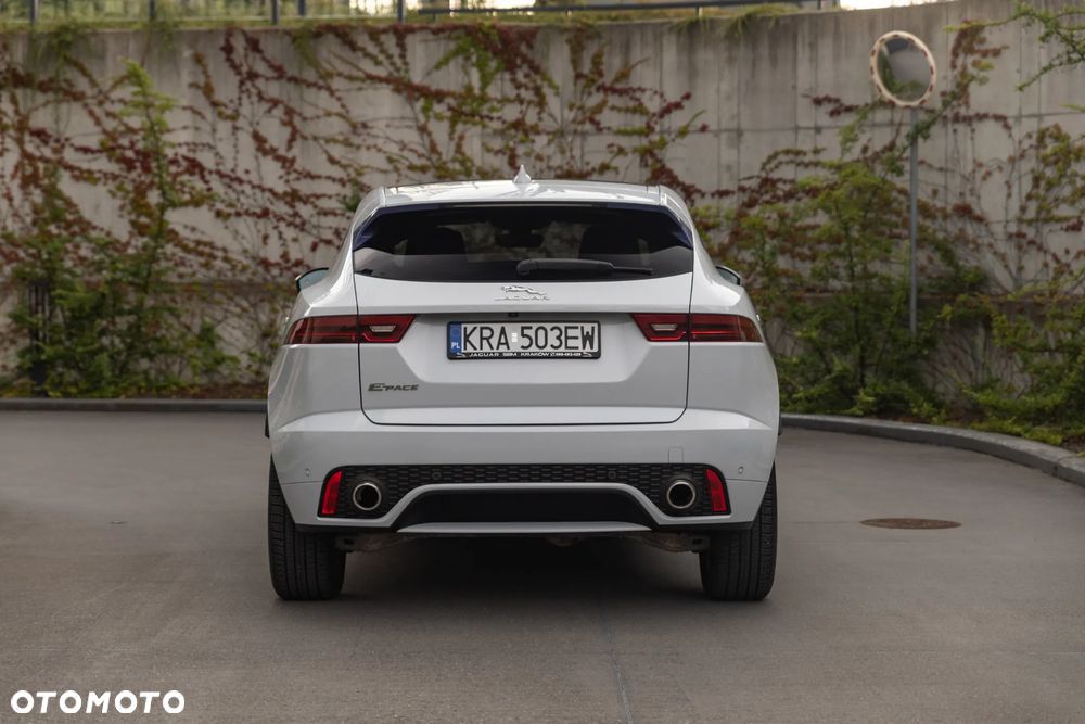 Jaguar E-Pace P250 AWD First Edition - 8