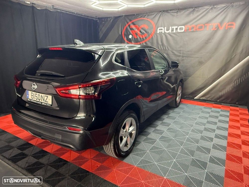 Nissan Qashqai 1.5 dCi N-Connecta J17 DCT - 5