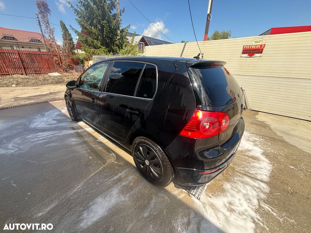 Volkswagen Golf 2.0 TDI Comfortline DSG - 10