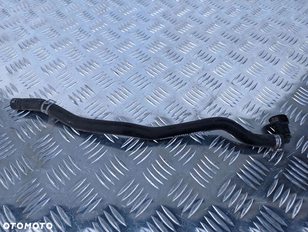 WĄŻ PRZWÓD PŁYNU CHŁODZĄCEGO SCANIA NTG - 1