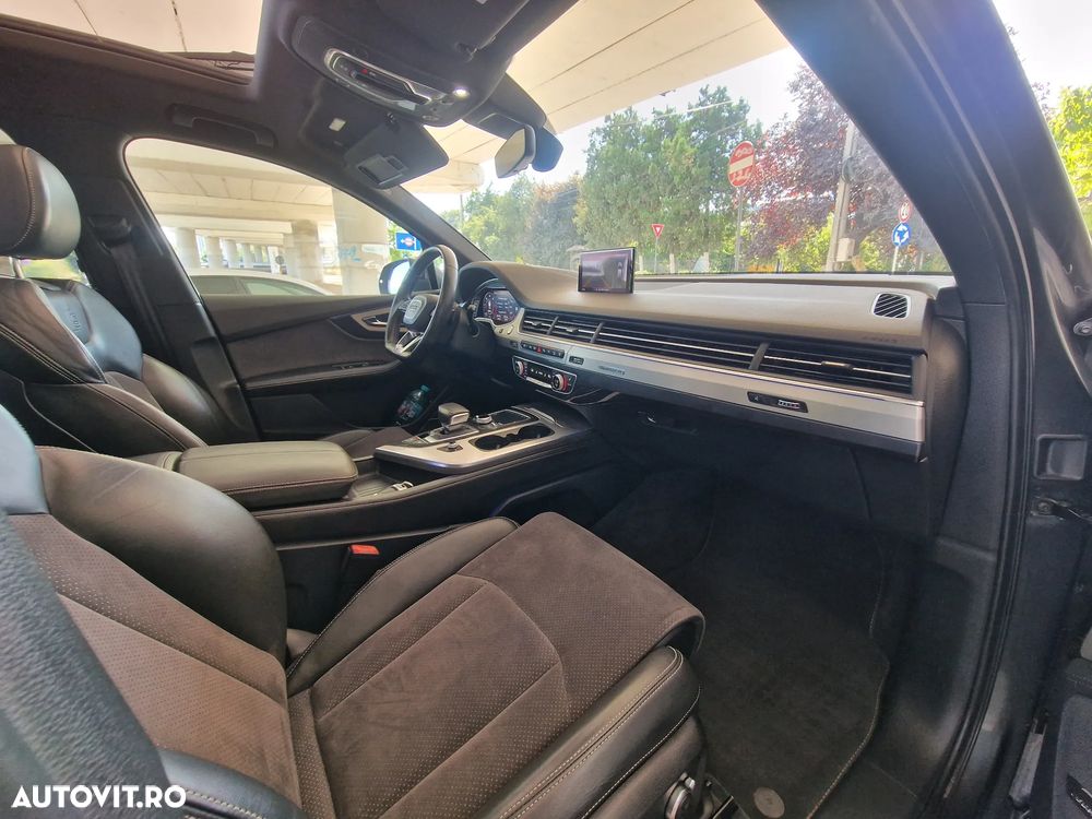 Audi Q7 - 9