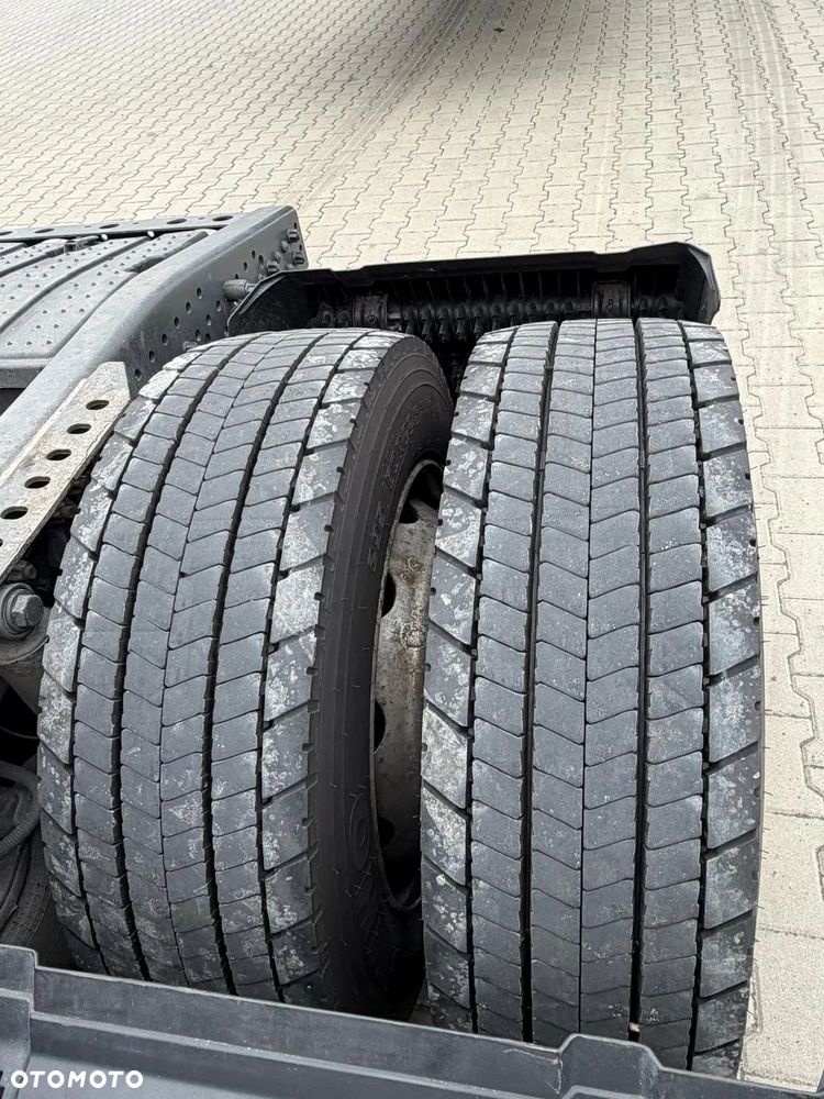 Mercedes-Benz Actros - 7