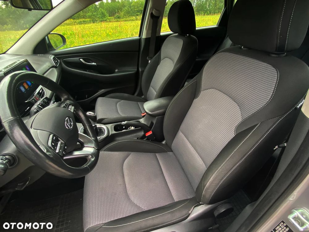 Hyundai i30 - 26