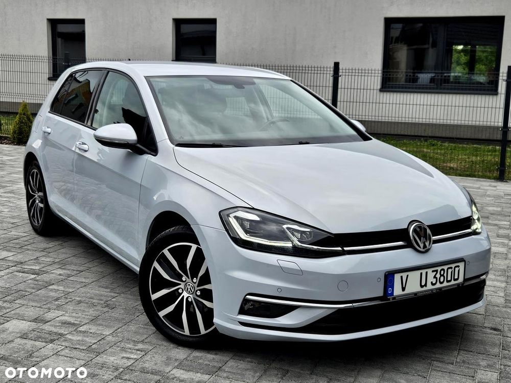 Volkswagen Golf 1.6 TDI SCR Comfortline - 16