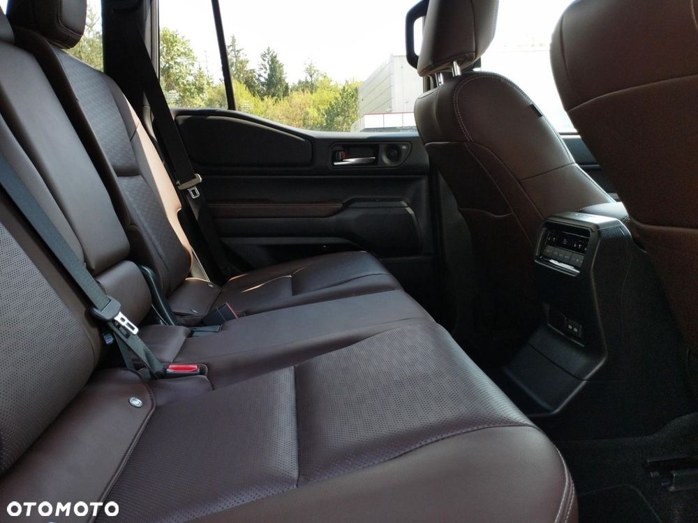 Toyota Land Cruiser - 10