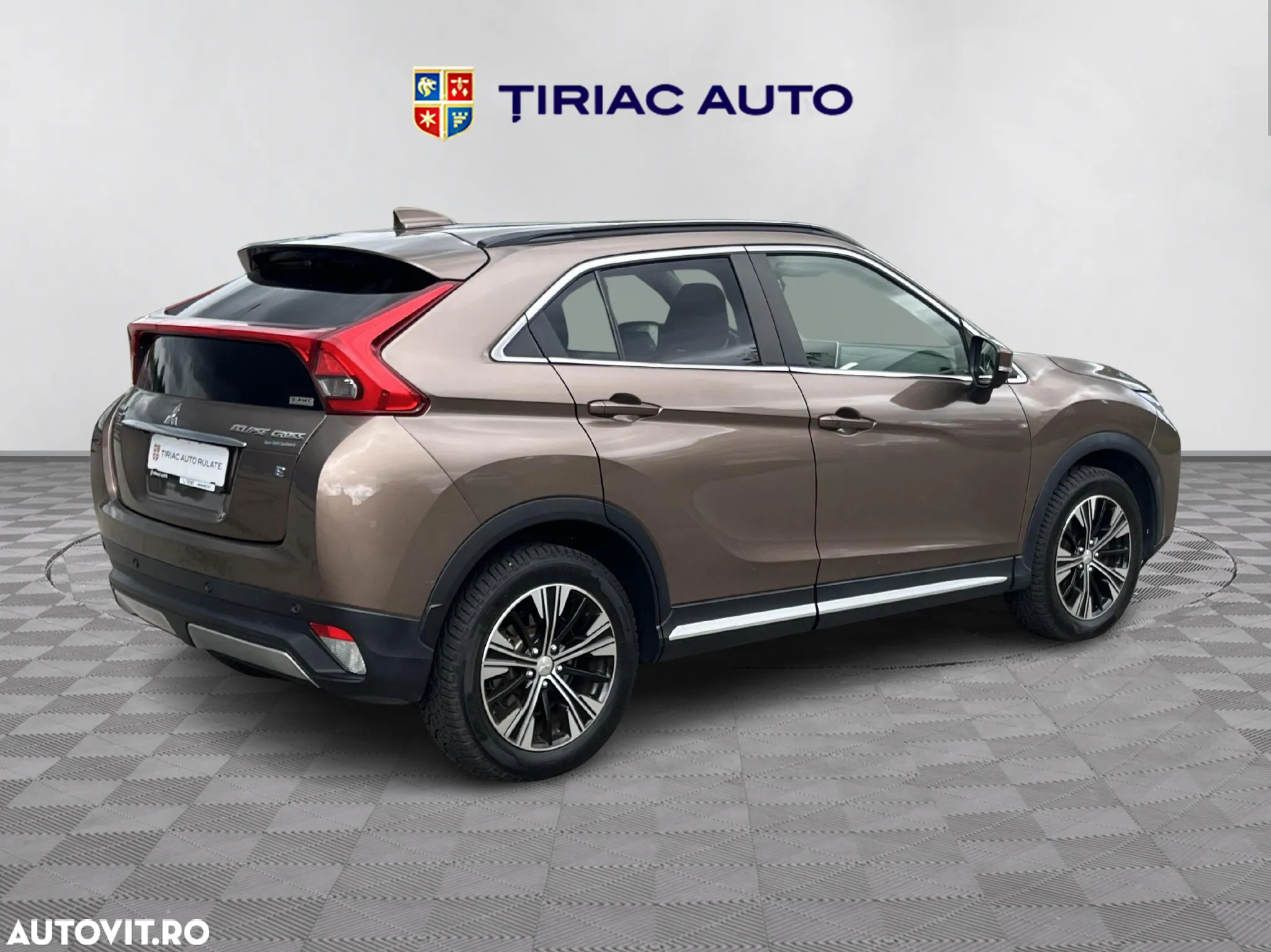 Mitsubishi Eclipse-Cross 1.5-litre 16-valve DOHC MIVEC 4X4 Intense+ Aut. - 6
