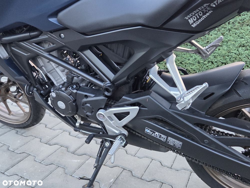 Honda CB - 36