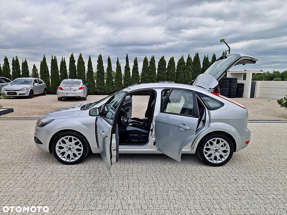 Ford Focus 1.6 16V Fun - 13
