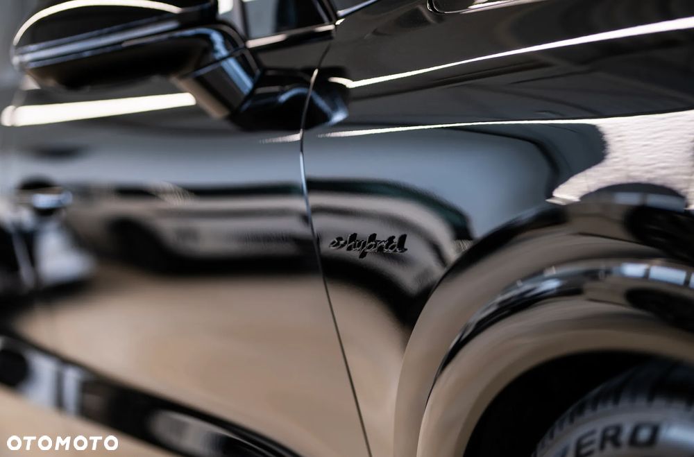 Porsche Cayenne Turbo E-Hybrid PHEV - 6