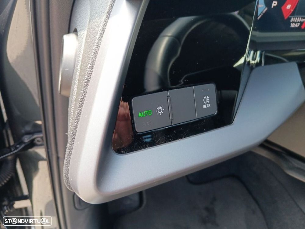 Audi A3 Limousine 30 TFSI Advanced S tronic - 14