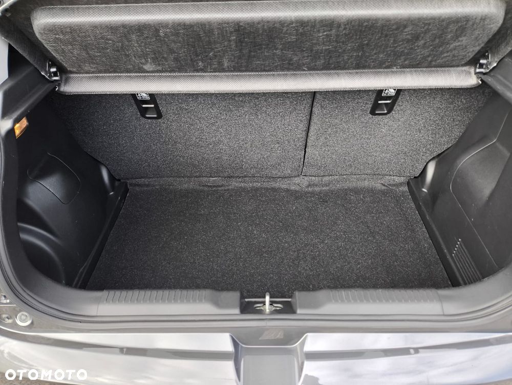 Suzuki Swift 1.2 Premium Plus CVT - 8