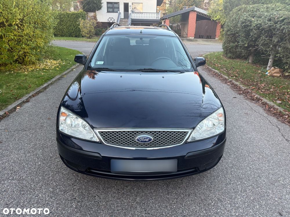 Ford Mondeo 1.8 Ambiente - 3