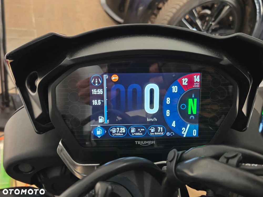 Triumph Speed Triple - 11