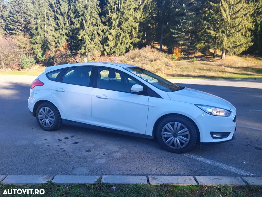 Ford Focus 1.0 EcoBoost Trend Edition - 9