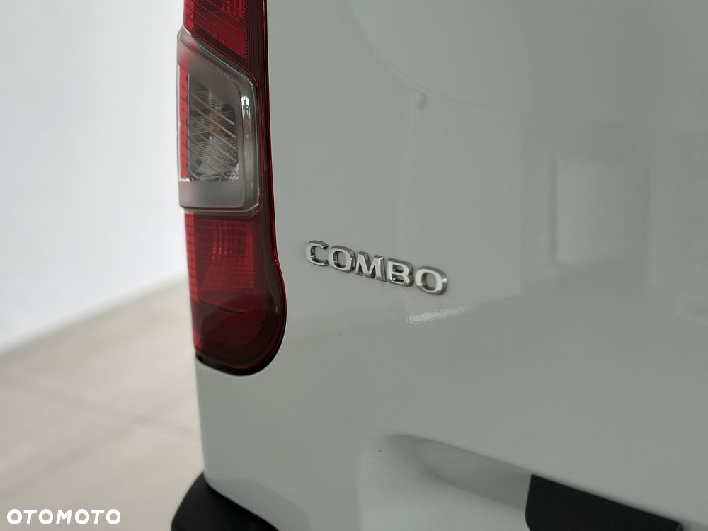 Opel Combo Cargo Furgon XL Diesel 100KM Manual 8 LAT GWARANCJI LUB 160tyś km - 10
