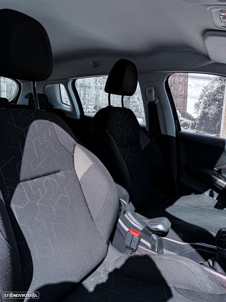 Peugeot 2008 1.6 BlueHDi Active - 4