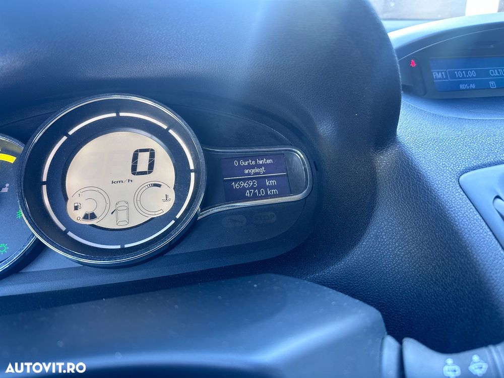 Renault Megane Energy dCi Intens - 9