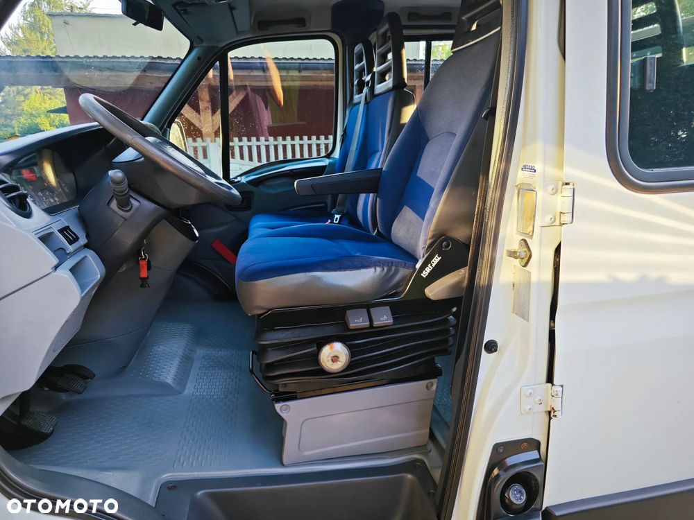 Iveco 35C15 35 C 15 DOKA Kiper 3 stronny NOWY, Wywrot, Bliźniak, 3,5t HAK 7osobowy, 121tyś km - 21