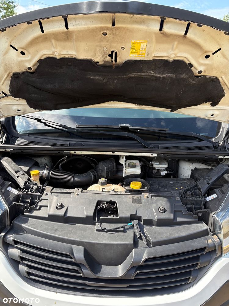 Renault Trafic - 21